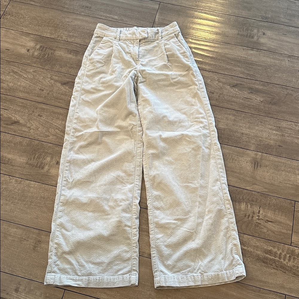GUC AE light blue corduroy pants size 000 (see photos for wear)